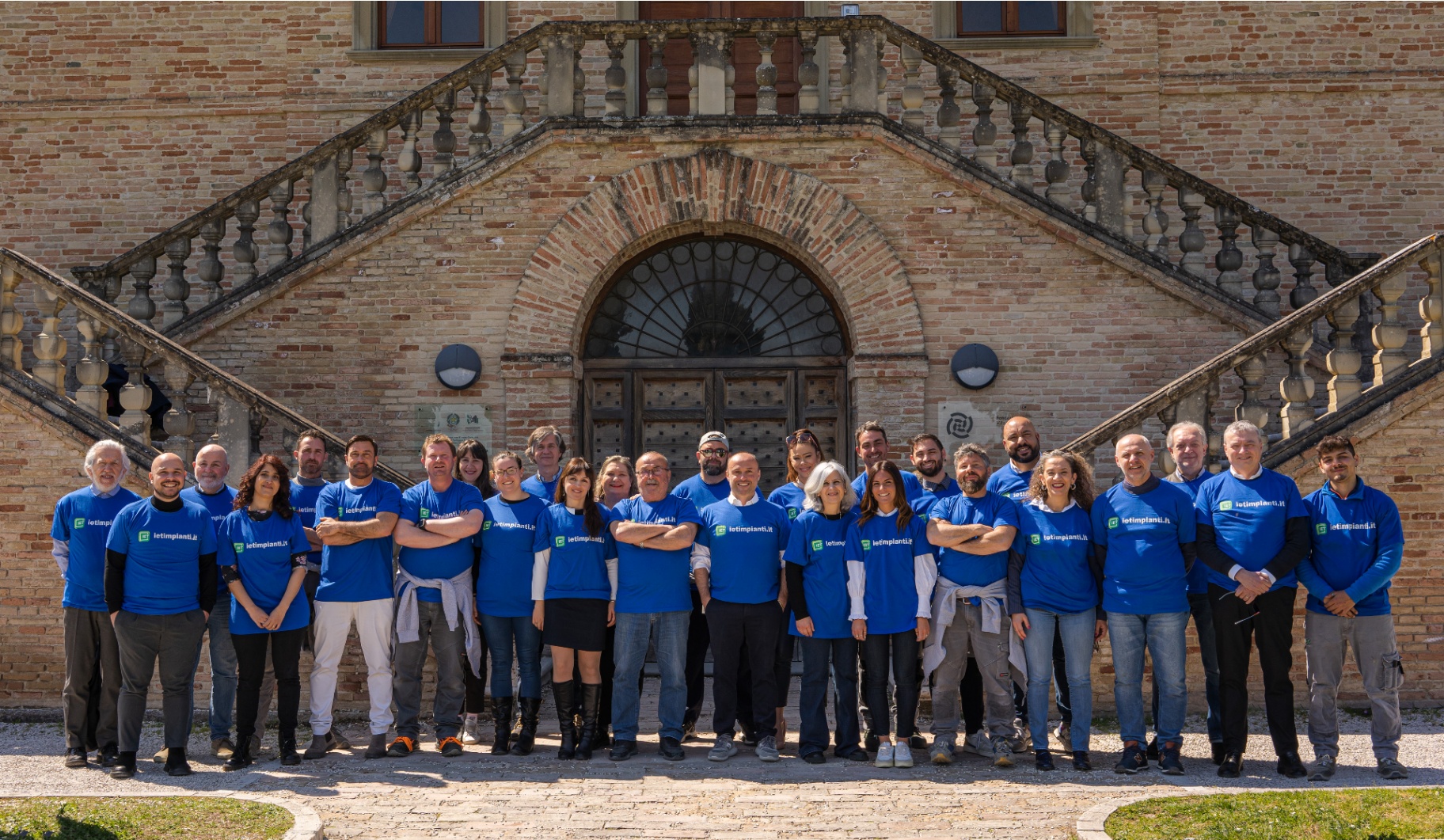 Il team IET Impianti — professionisti dell'energia dal 1978